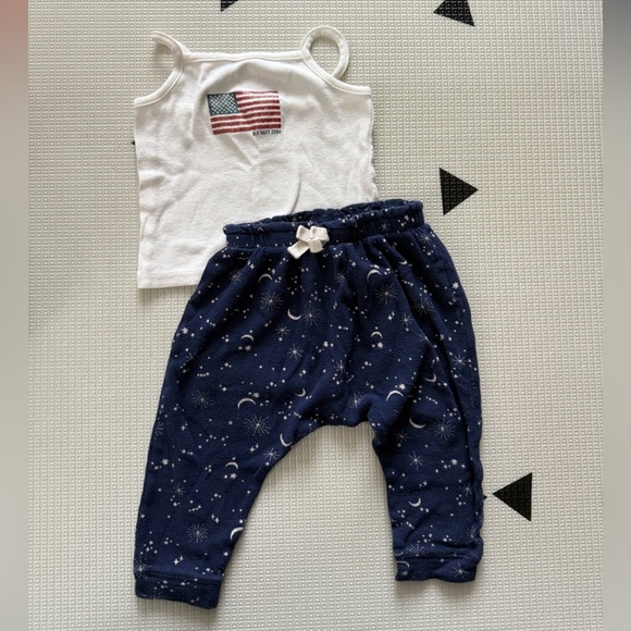 Old Navy|Baby girl cute outfit,Star moon joggers & white square neck tank••• - Picture 1 of 7